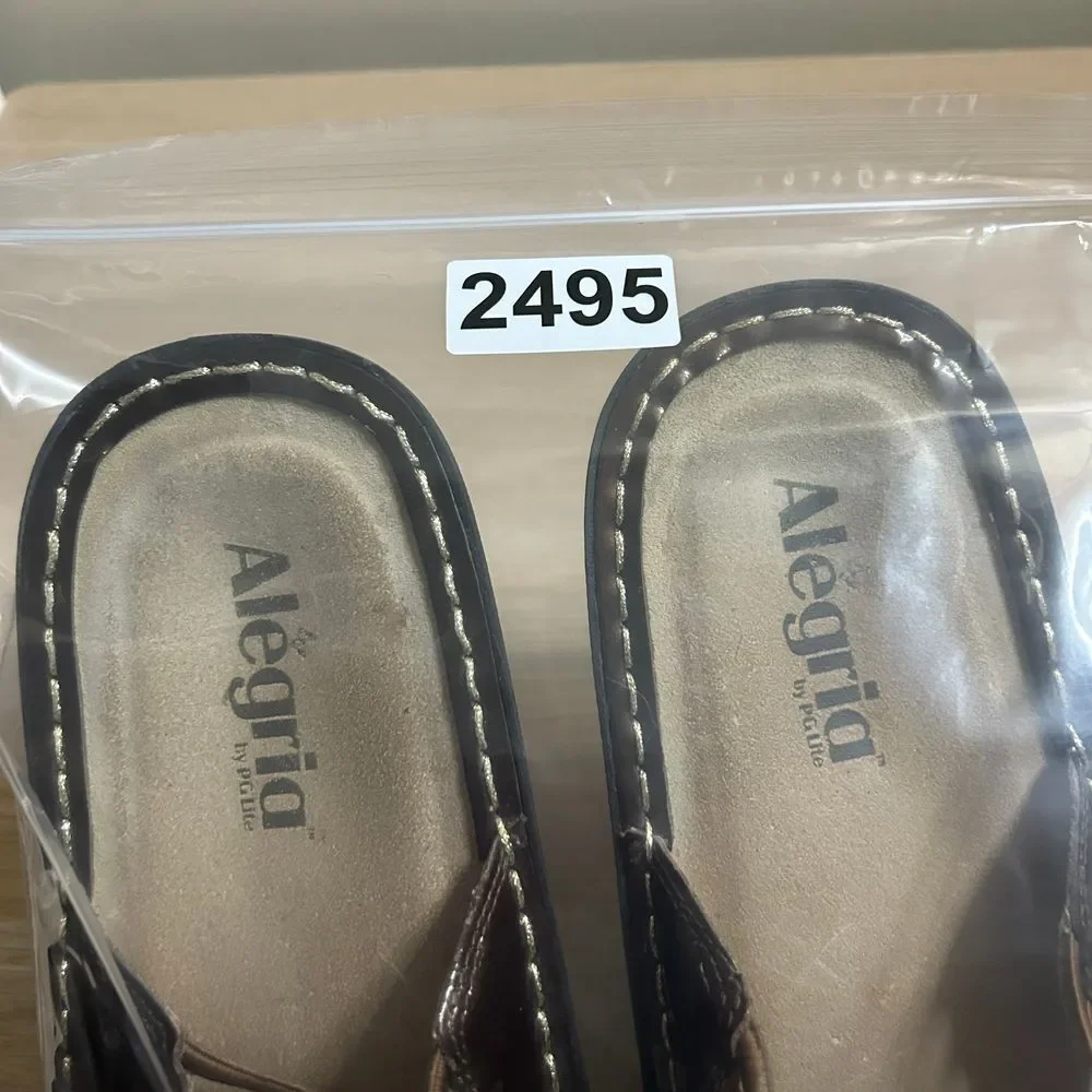 Alegria Sandals Women 42 US 11.5 Pisa Bronze Patent Leather Studs Slip On Slides